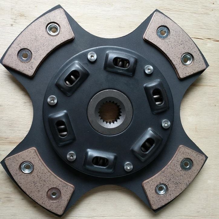 TAPA DE EMBRAGUE DE CARRERAS