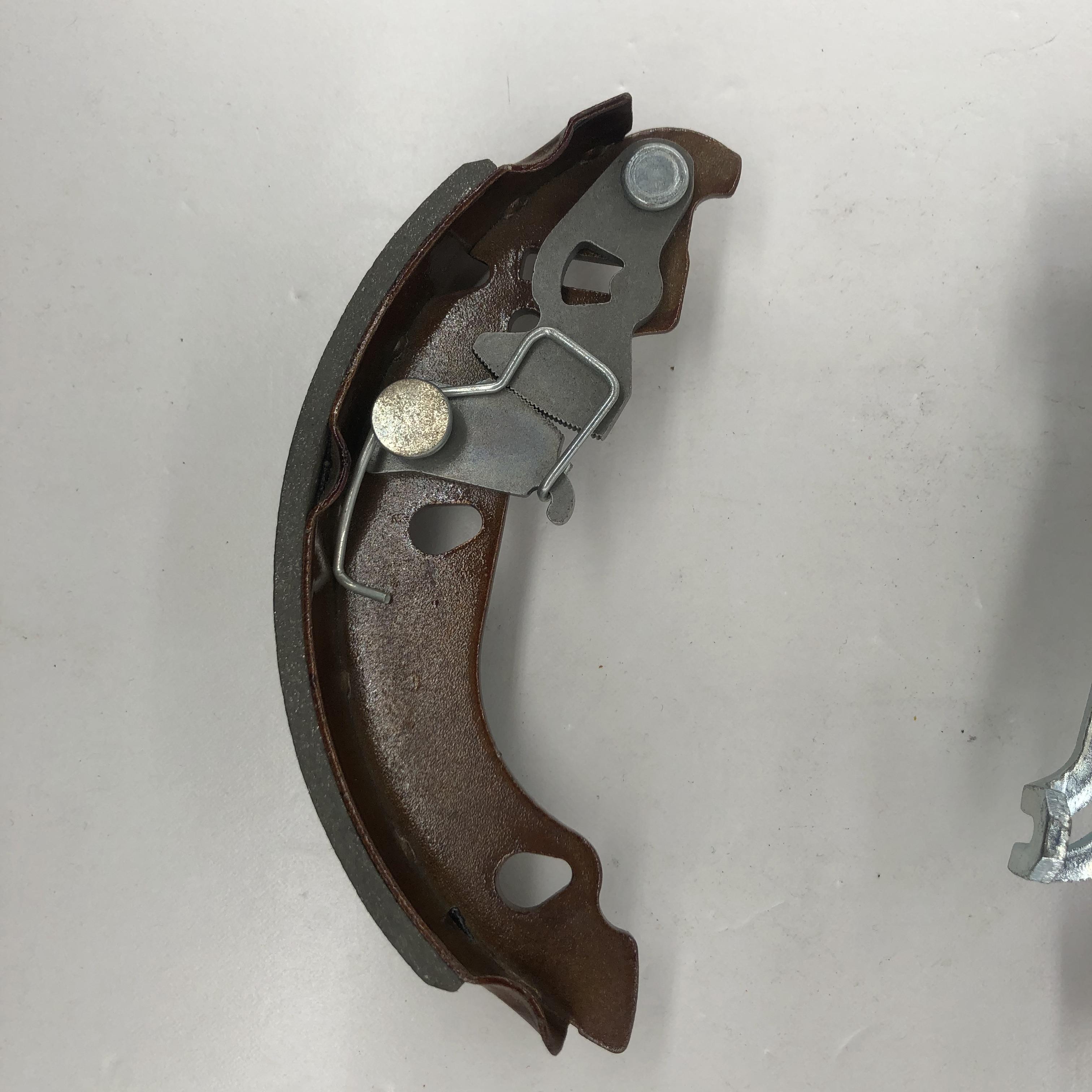 Zapata de freno de tambor trasero GS8453 FSB636 para Ford Fiat MAZDA zapatas de freno