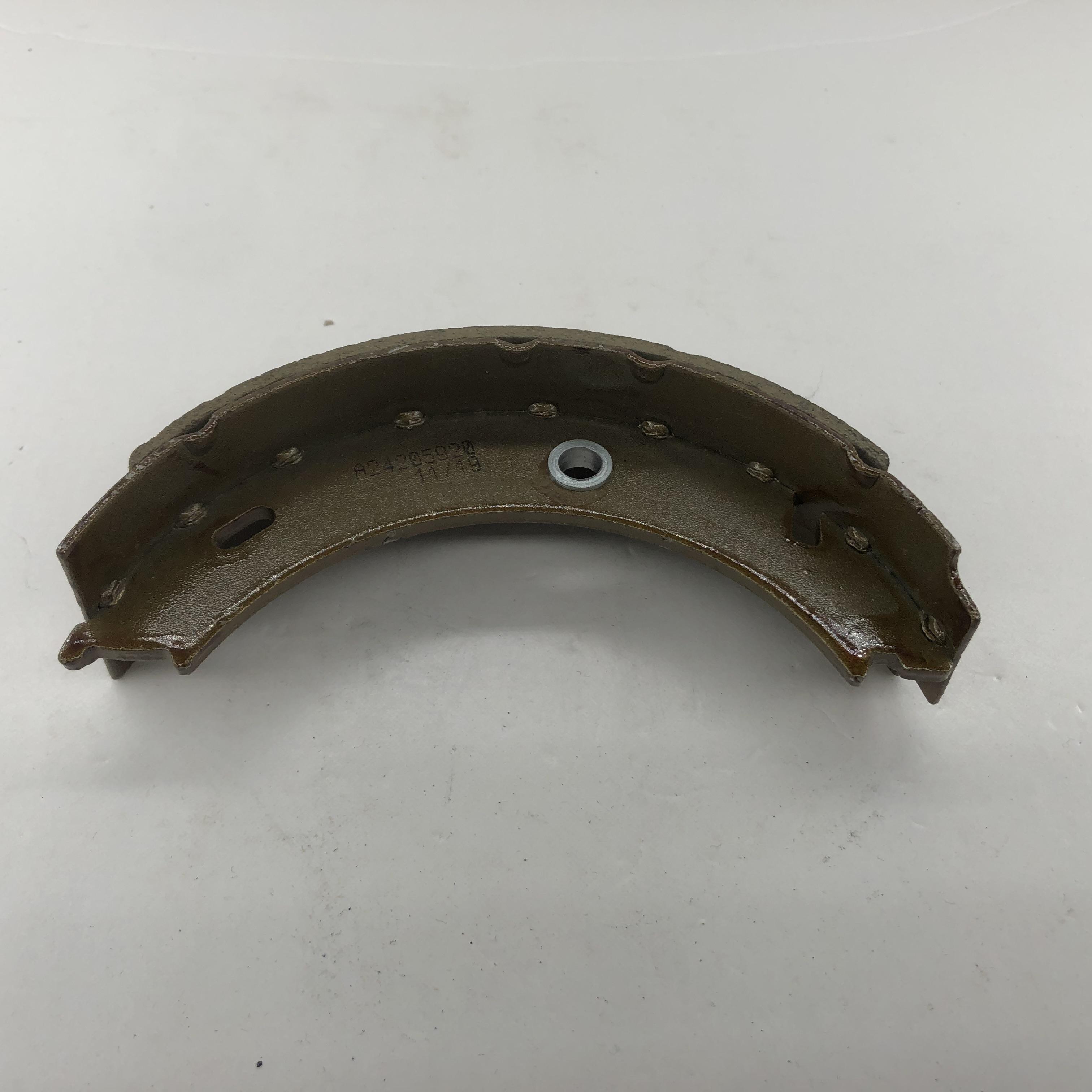 S865 GS8466 Precio barato Piezas de automóvil Zapata de freno 002 420 59 20 Para zapatas de freno Mercedes-Benz