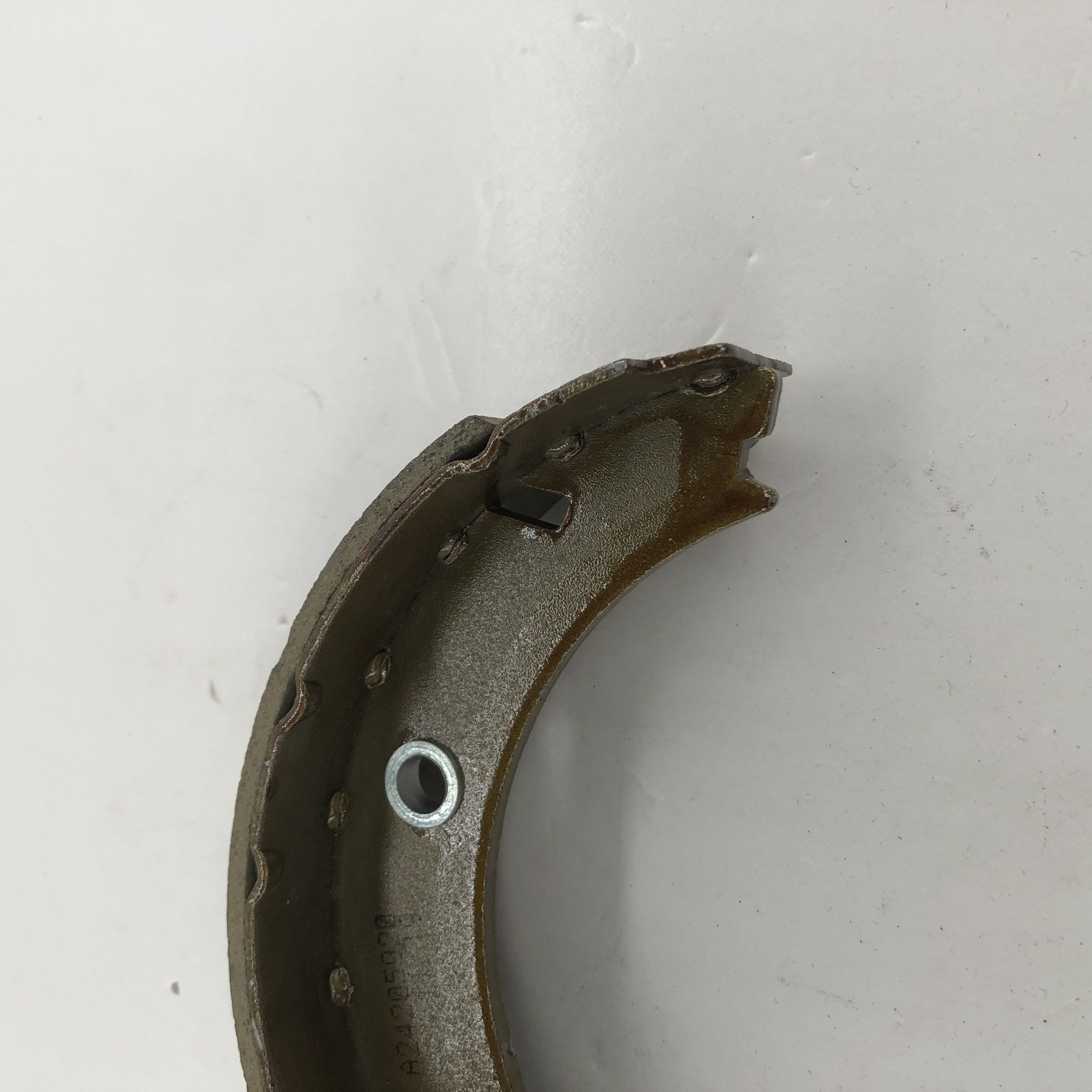 S865 GS8466 Precio barato Piezas de automóvil Zapata de freno 002 420 59 20 Para zapatas de freno Mercedes-Benz