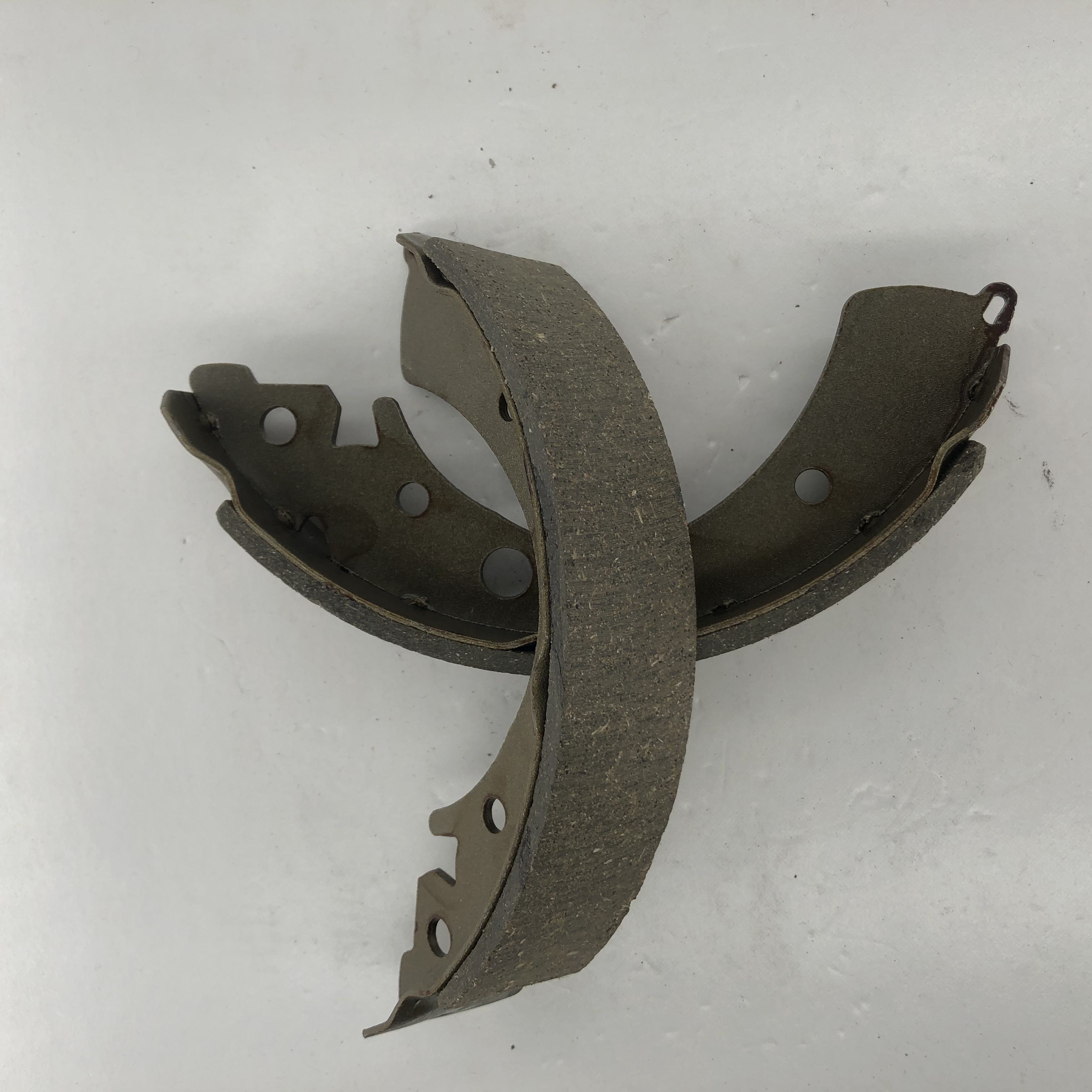 GS7811 Fábrica de zapatas de freno semi metálicas 044950K070 K8853 para TOYOTA K2395 Zapata de freno