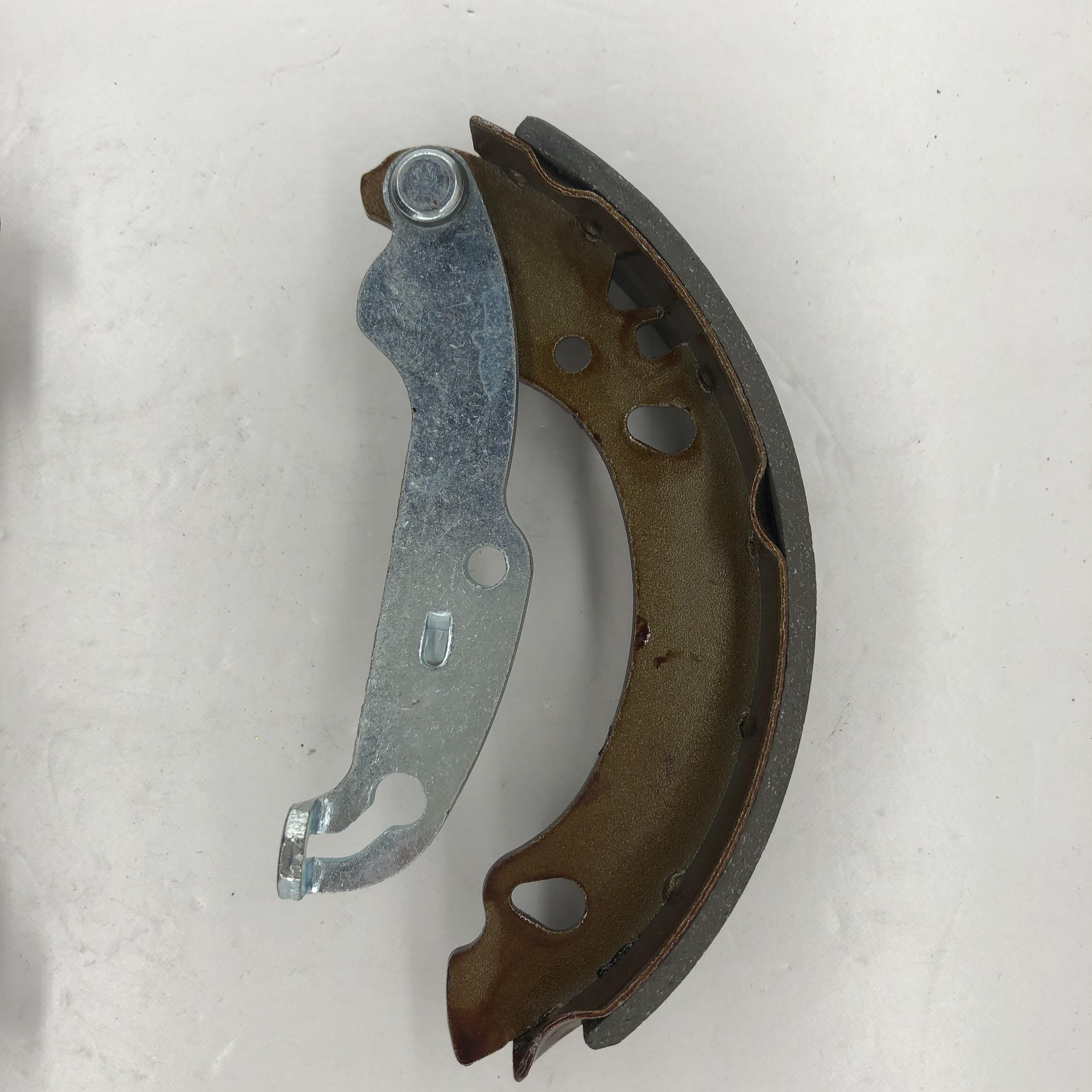 Zapata de freno de tambor trasero GS8453 FSB636 para Ford Fiat MAZDA zapatas de freno