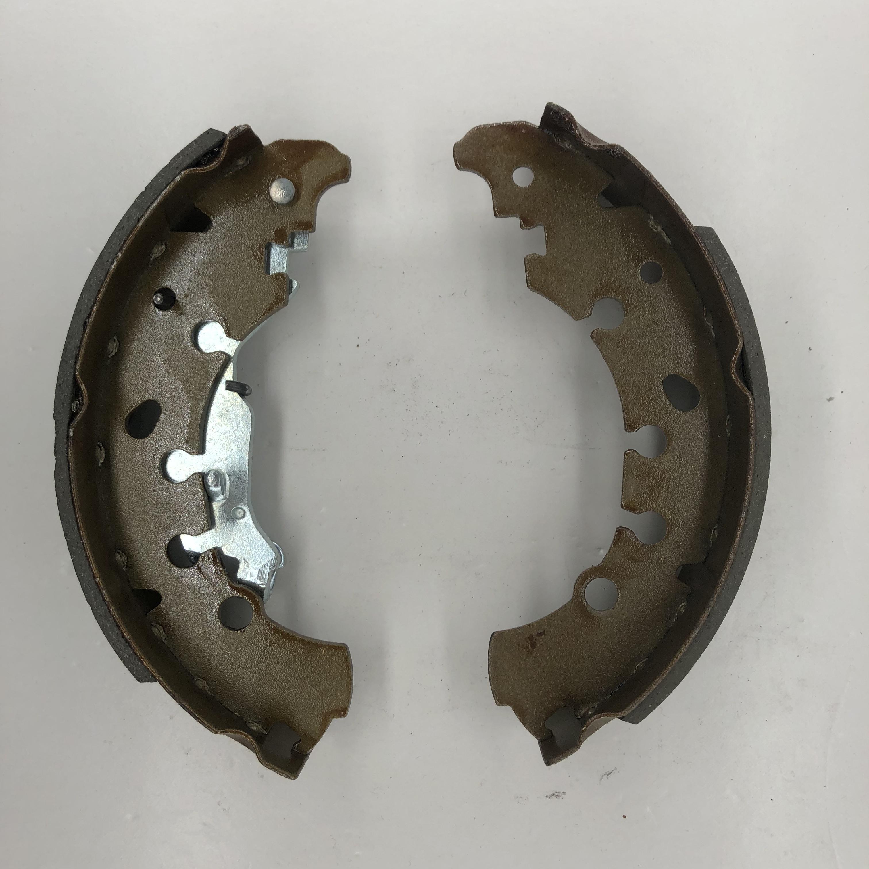 Zapatas de freno de tambor trasero 77363855 para FIAT GRANDE PUNTO