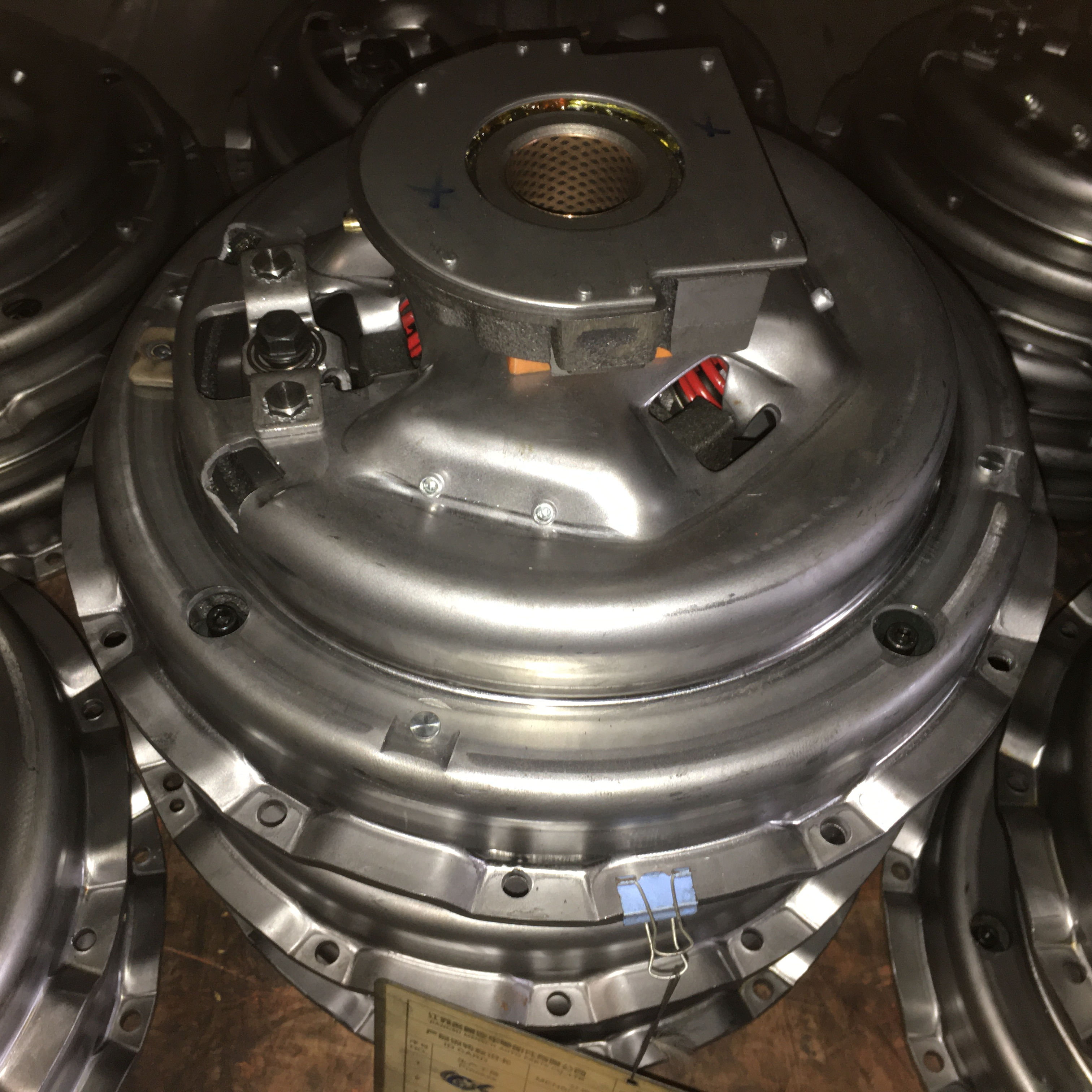 M107237-22 M109500-10 129060-3 125197 128616 128617 128343 128344 128577 128667 128668 Juegos de embrague