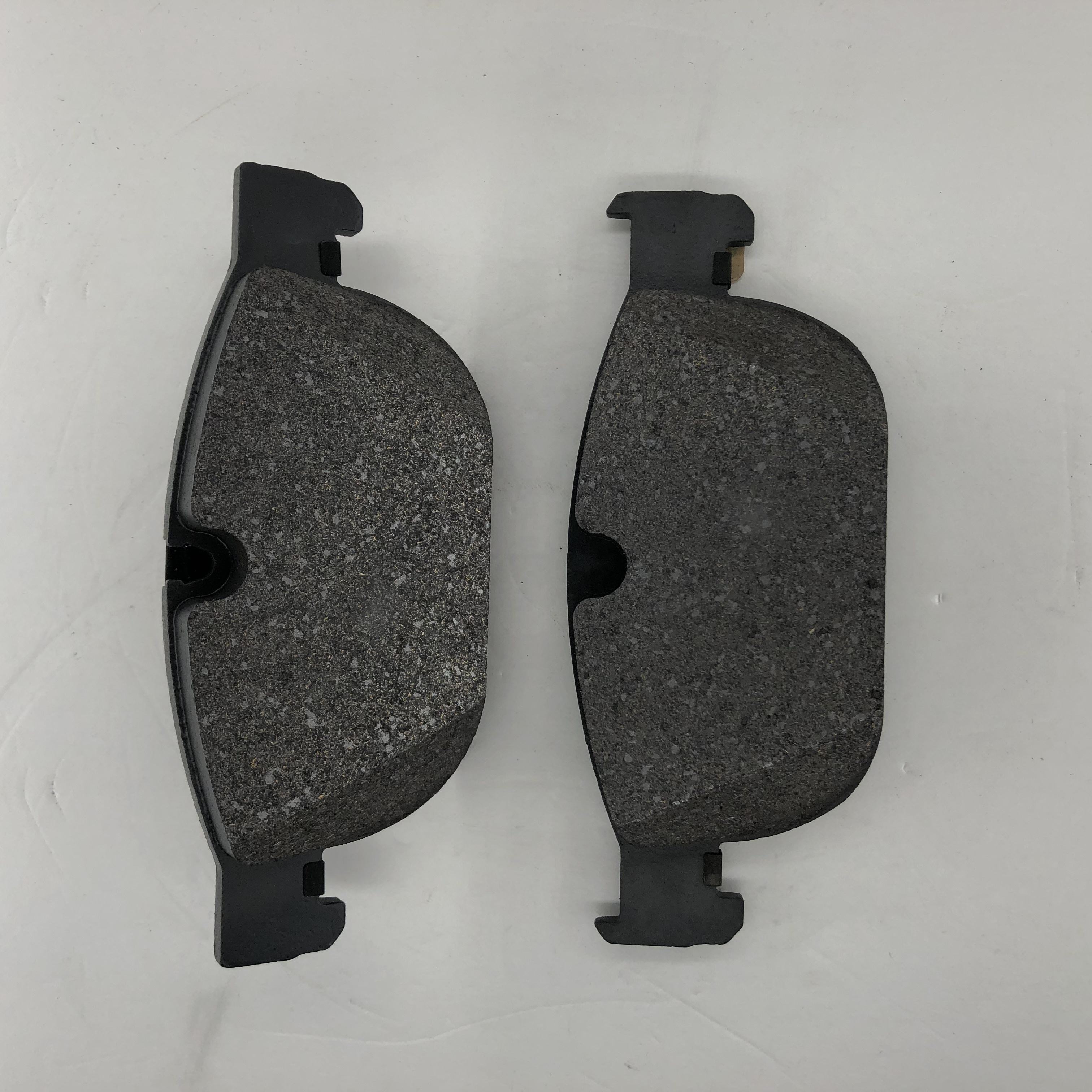 Auto Parts D1865 Pastillas de freno para Volvo Xc90/Xc90 Comfort160/ S90/ S90 Comfort 31445976