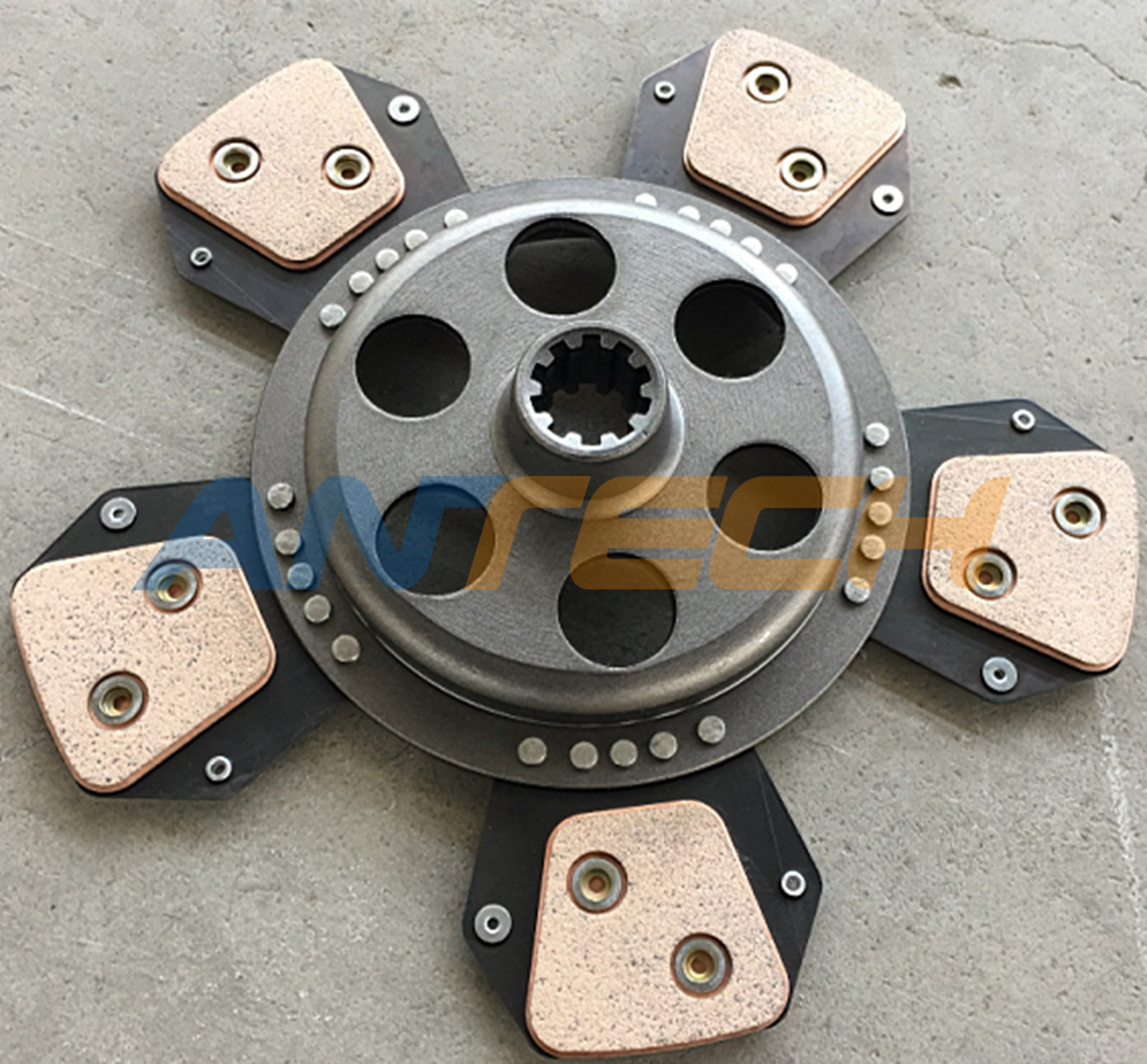 3701010M91 Kit de embrague para Massey Ferguson 390E 670 265 231 250 261 275 290 270 271 158 355 253 690 2605 263 283 282 178 285 240 281